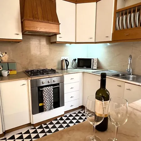 Гостевой дом Location Stylish *