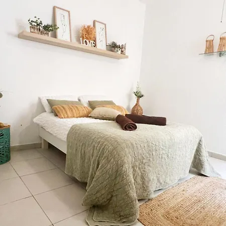 Πανσιόν Location Stylish Σλιέμα